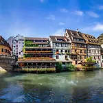 Euro Mobil B16 홀리데이파크 3*