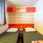 홀리데이파크 Euro Mobil B16 3*