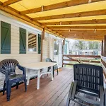 홀리데이파크 Euro Mobil B16