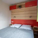 홀리데이파크 Euro Mobil B16