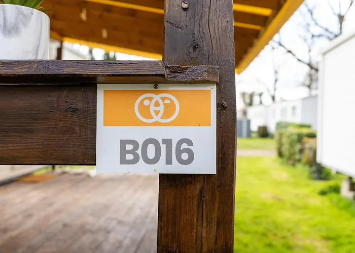 Euro Mobil B16 Semesterpark 3*